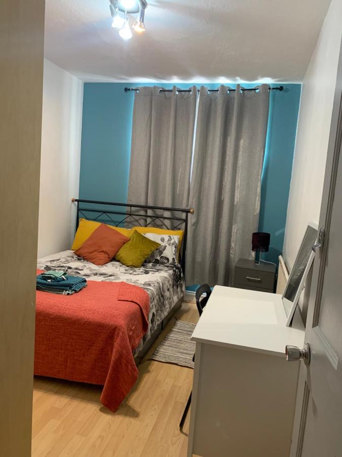 Stunning 3 Bedroom Flat In Stockwell Apartament