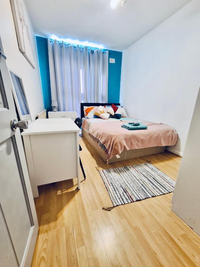 Stunning 3 Bedroom Flat In Stockwell Apartament Londra